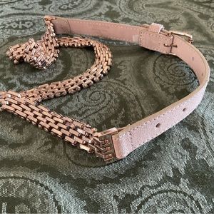Beautiful ladies leather & goldtone belt. Marked BCBGMAXAZRIA,Size S,36”.